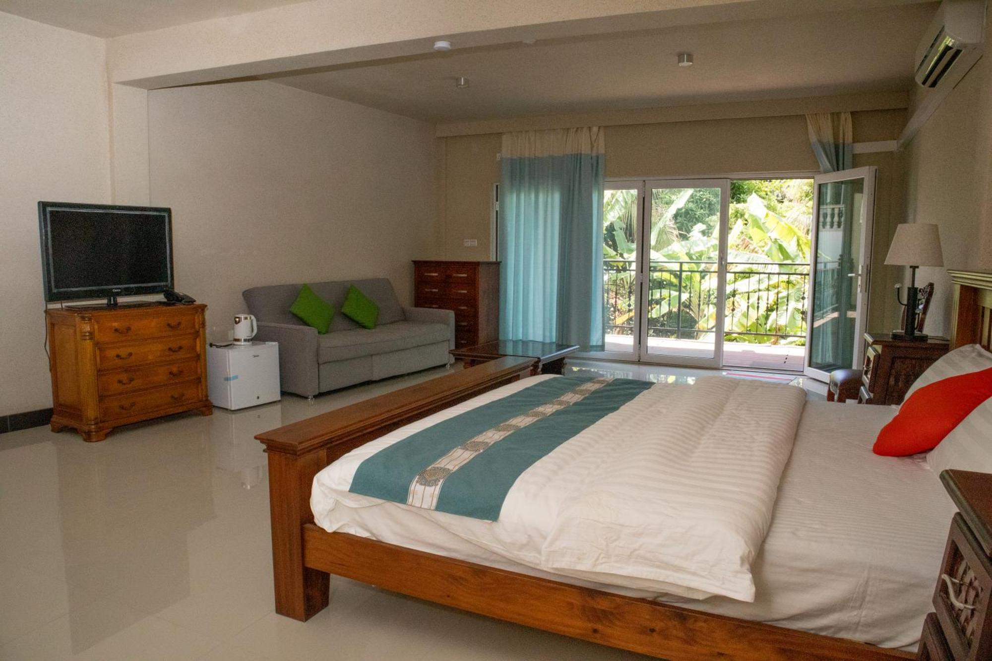 Au Cap Amanda Villa - Best Value Mountain Top Inn מראה חיצוני תמונה
