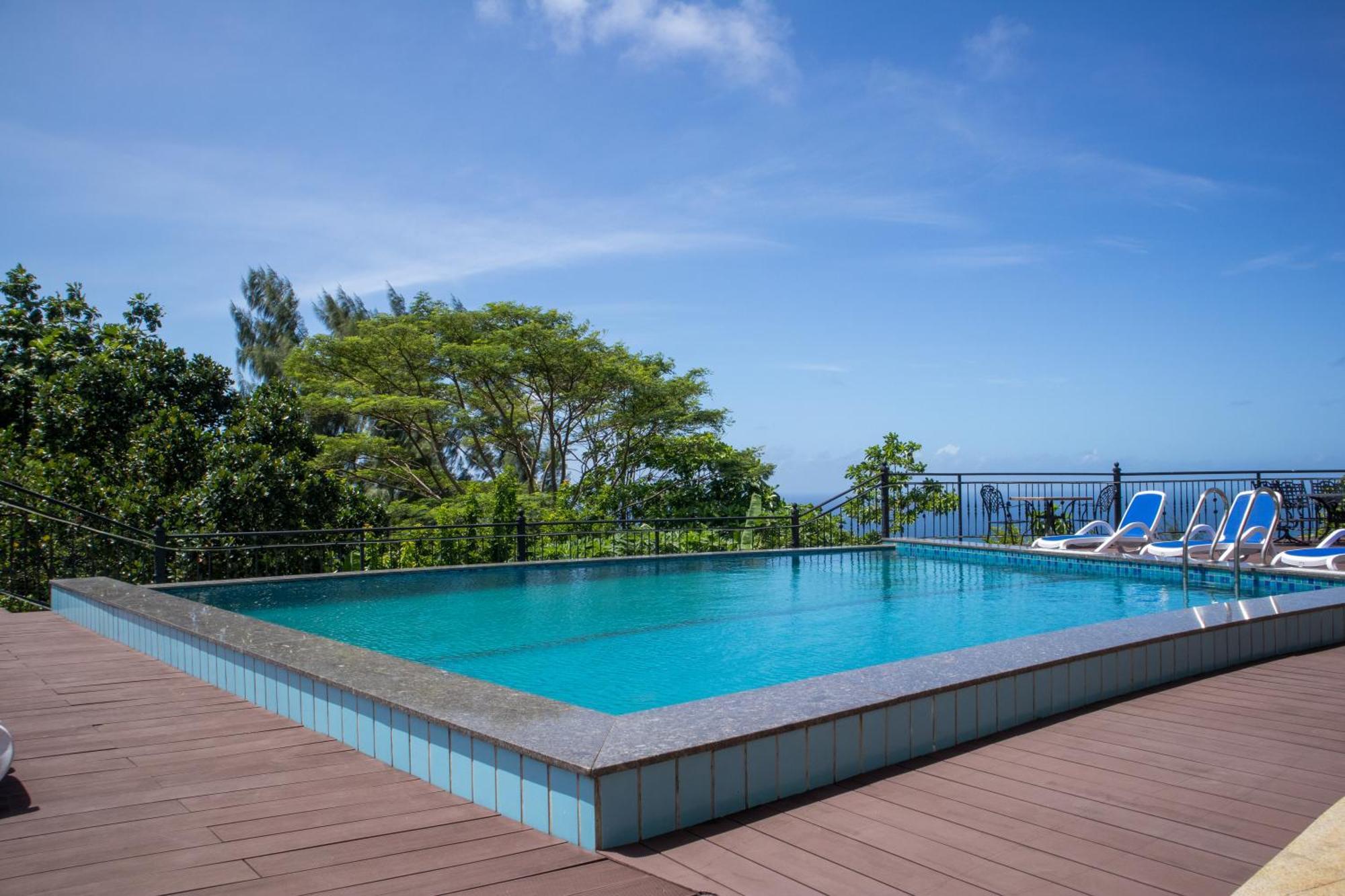 Au Cap Amanda Villa - Best Value Mountain Top Inn מראה חיצוני תמונה