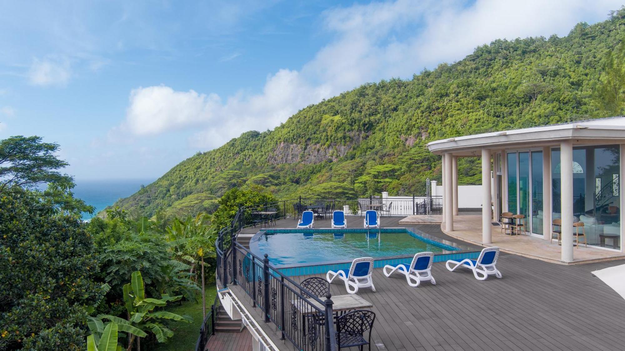 Au Cap Amanda Villa - Best Value Mountain Top Inn מראה חיצוני תמונה