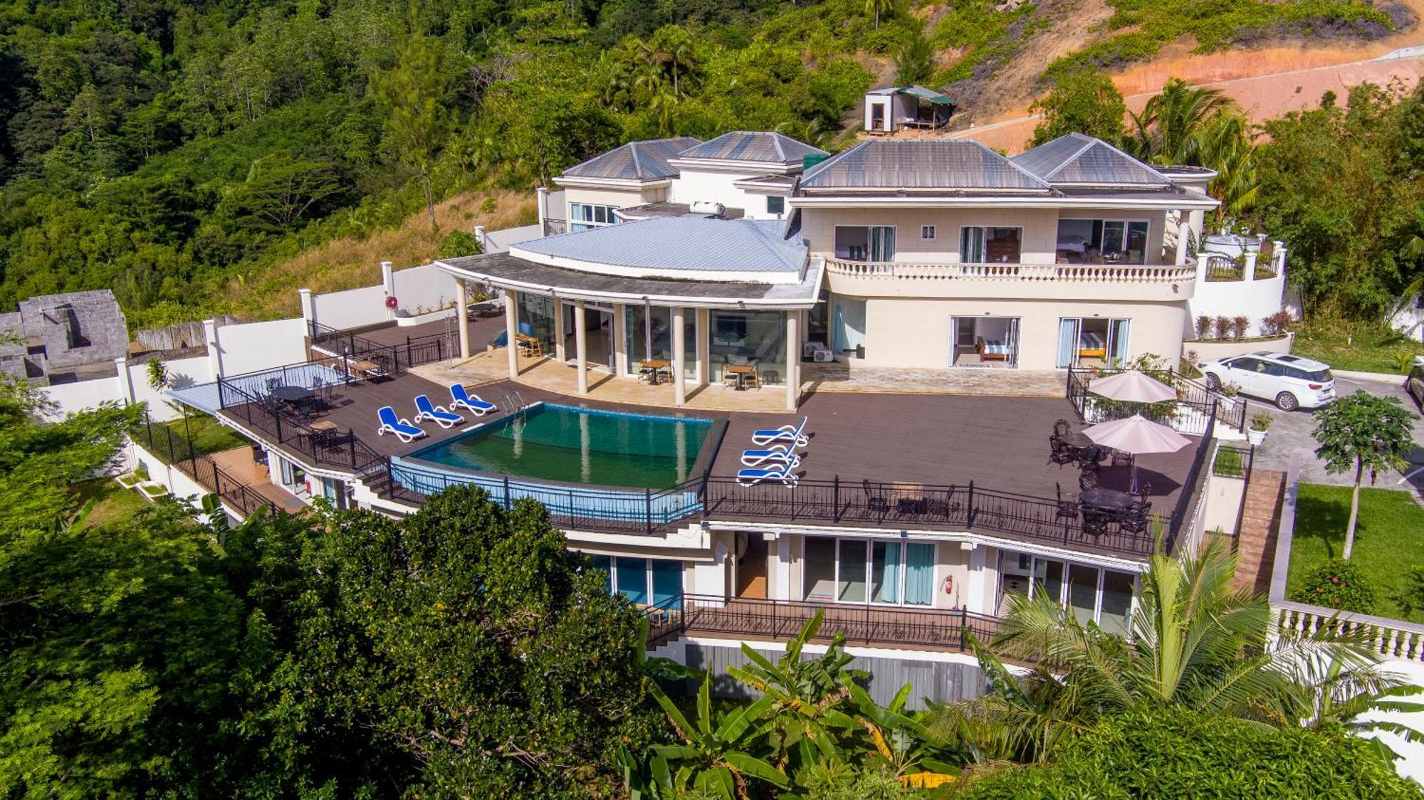 Au Cap Amanda Villa - Best Value Mountain Top Inn מראה חיצוני תמונה