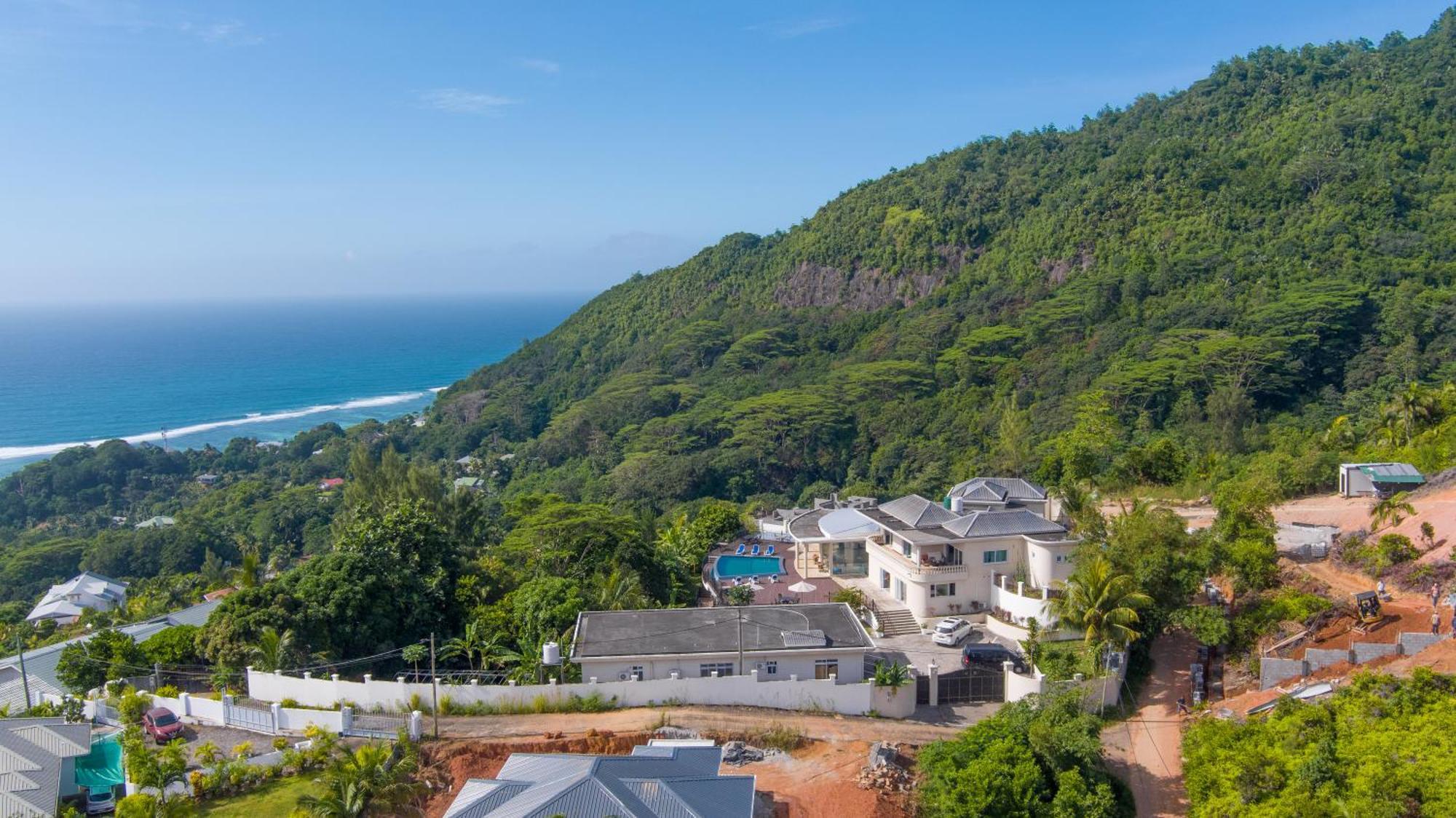 Au Cap Amanda Villa - Best Value Mountain Top Inn מראה חיצוני תמונה